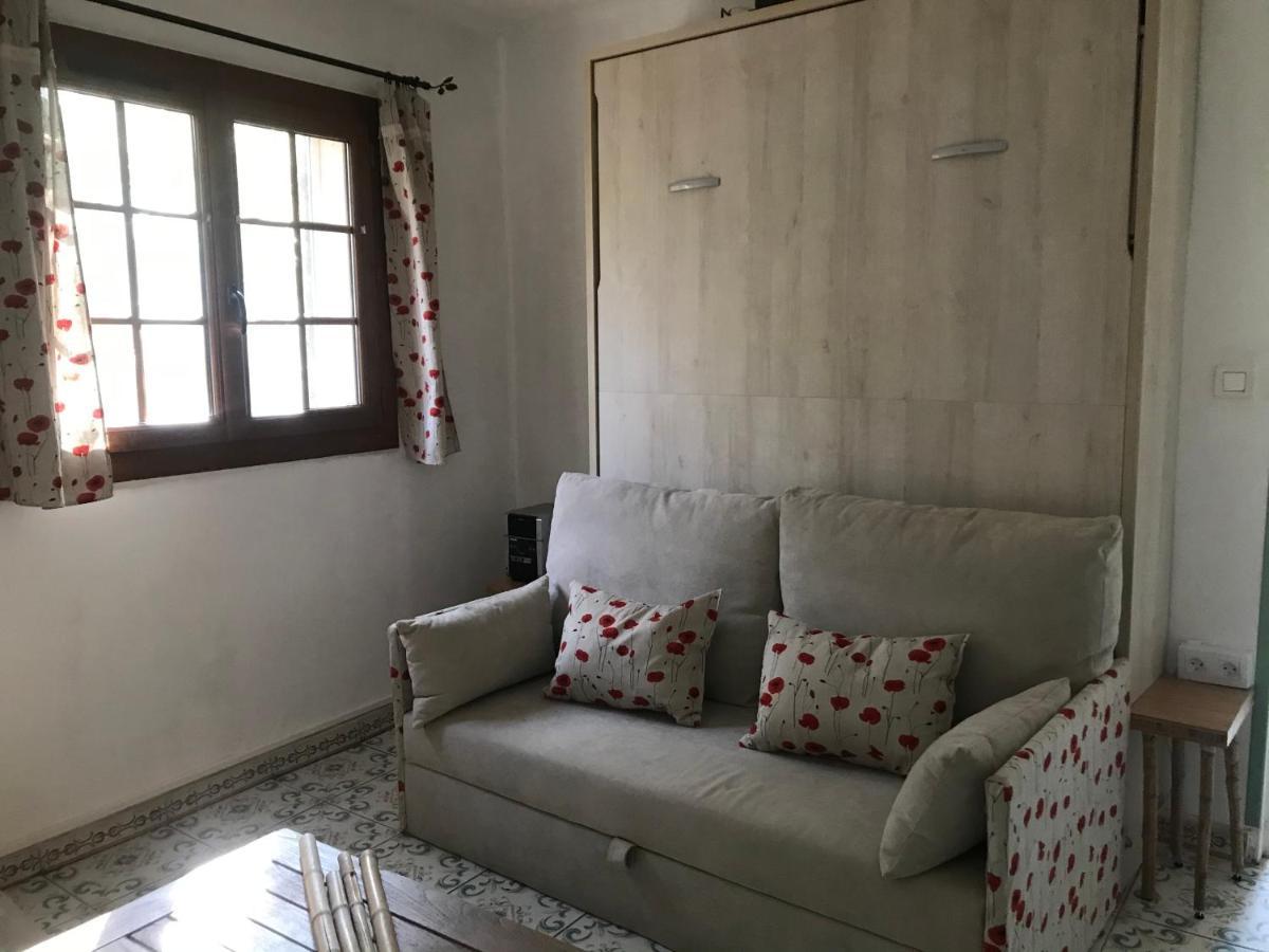 Studio Mitoyen / 2 Personnes Hyères المظهر الخارجي الصورة